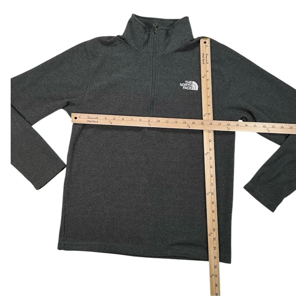 The North Face Textured Cap Rock‎ 1/4 Zip Fleece Men's Medium Asphalt Gray